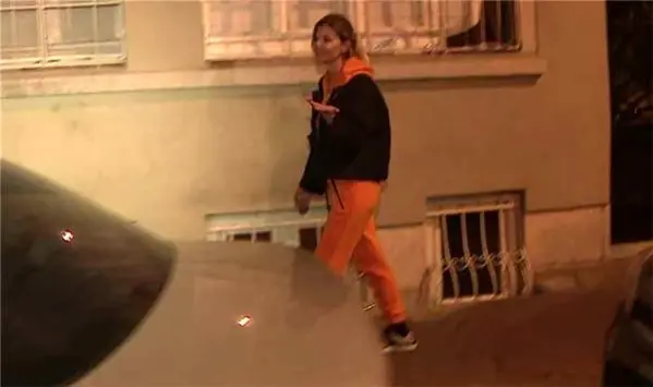 Alara Bozbey ile görüntülenen Kubilay Aka: Sadece arkadaşız