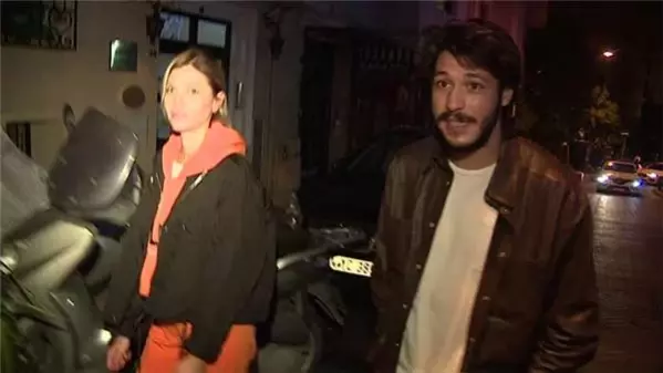 Alara Bozbey ile görüntülenen Kubilay Aka: Sadece arkadaşız