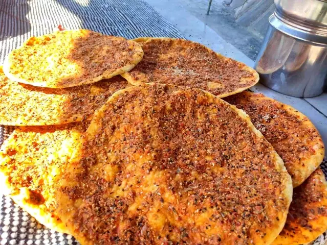 Tandır ekmeği Hataylı kadınların geçim kaynağı