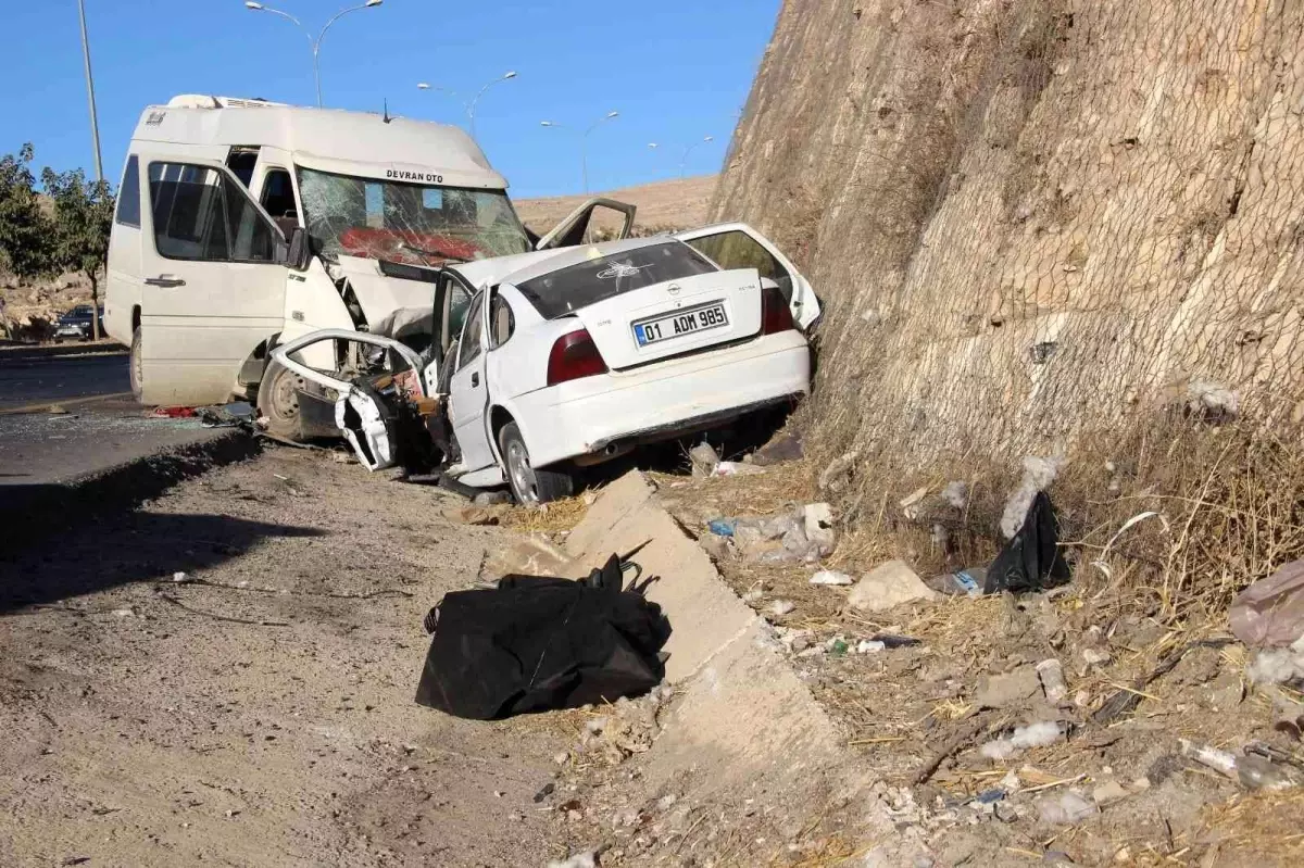 Son dakika... Tarım işçileri kaza yaptı: 1 ölü, 17 yaralı