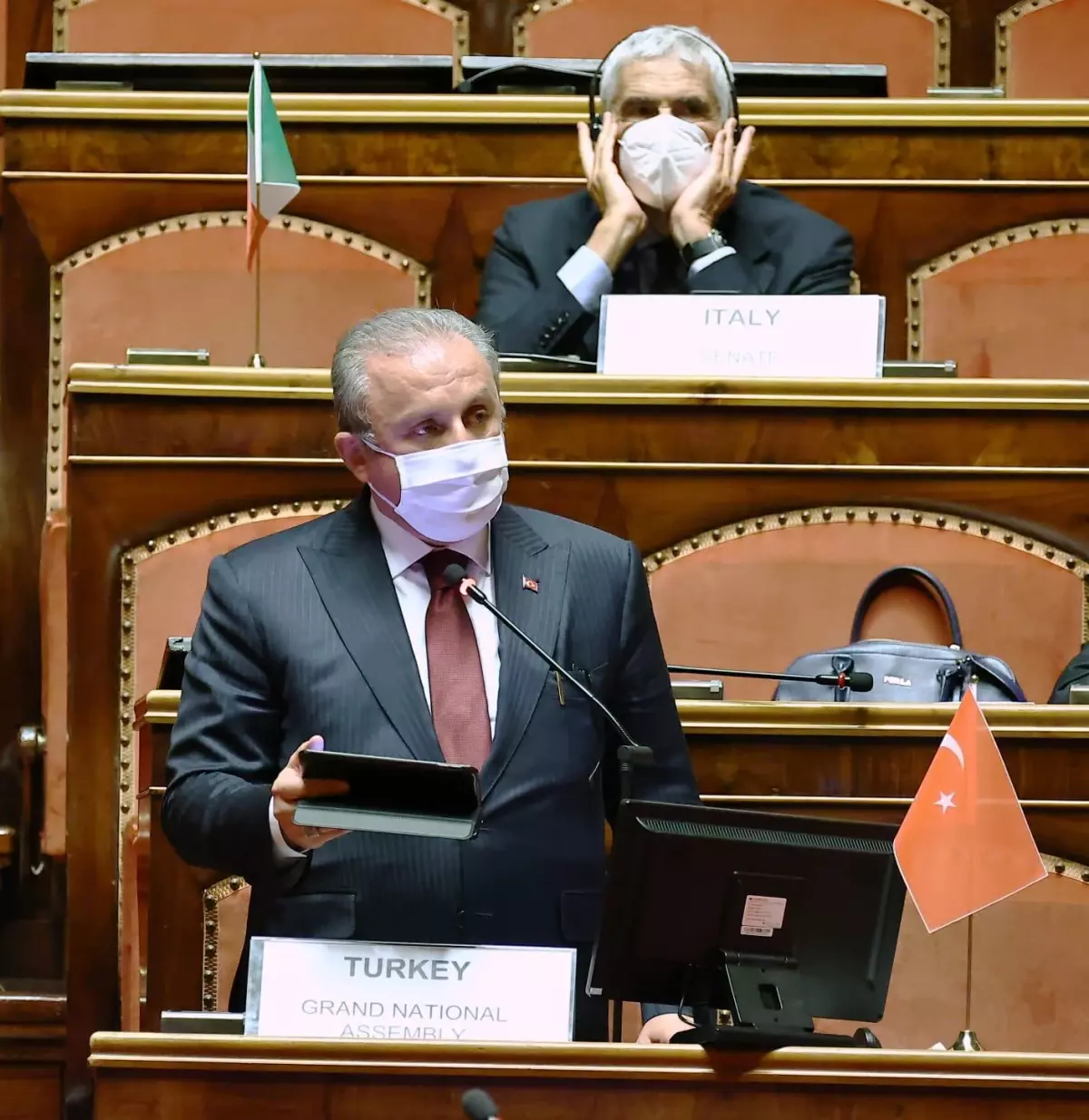 TBMM Başkanı Şentop\'tan insanı merkeze alan yaklaşımın benimsenmesi çağrısı Açıklaması