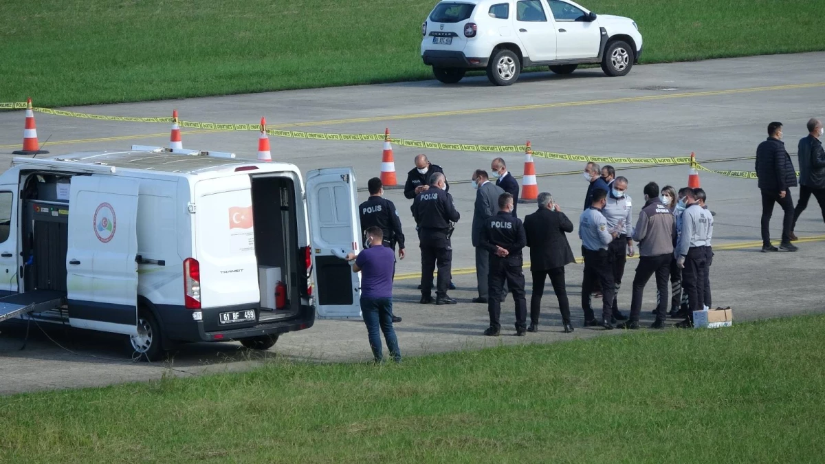 Son dakika... "Uçakta bomba var" ihbarı nedeniyle uçuşa kapatılan Trabzon Havalimanı yeniden hava trafiğine açıldı