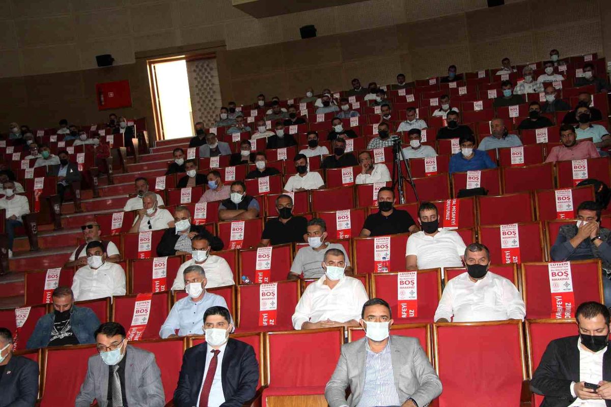 Batman\'da tekstil sektörü 10 yılda 650 kişiden 30 bin kişiye ekmek kapısı oldu