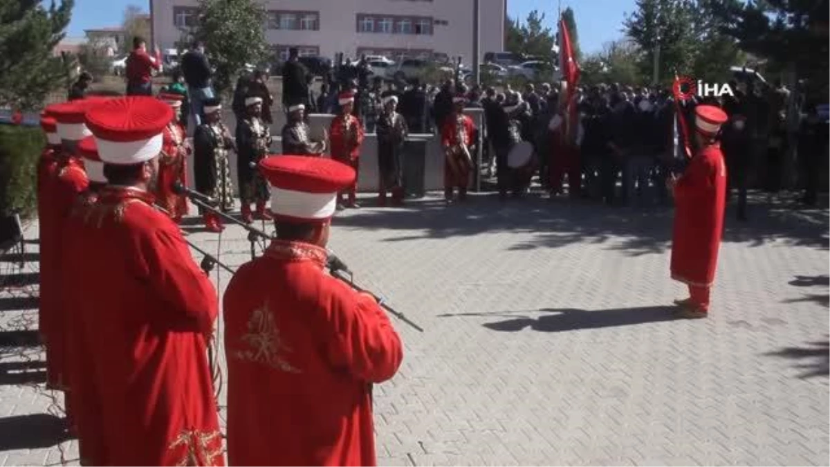 Binali Yıldırım\'ı duygulandıran açılış