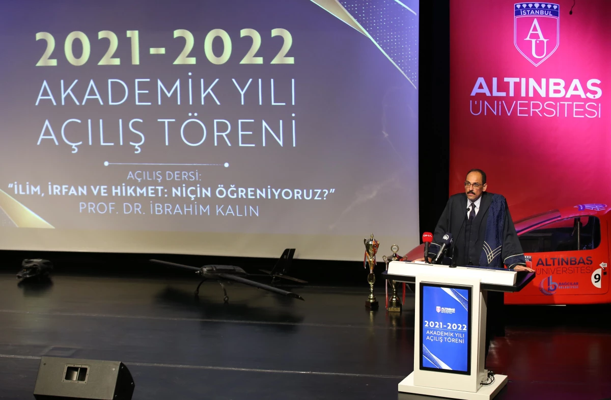 2021-2022 Akademik Açılış Töreni\'nde İbrahim Kalın\'a fahri doktora unvanı verildi