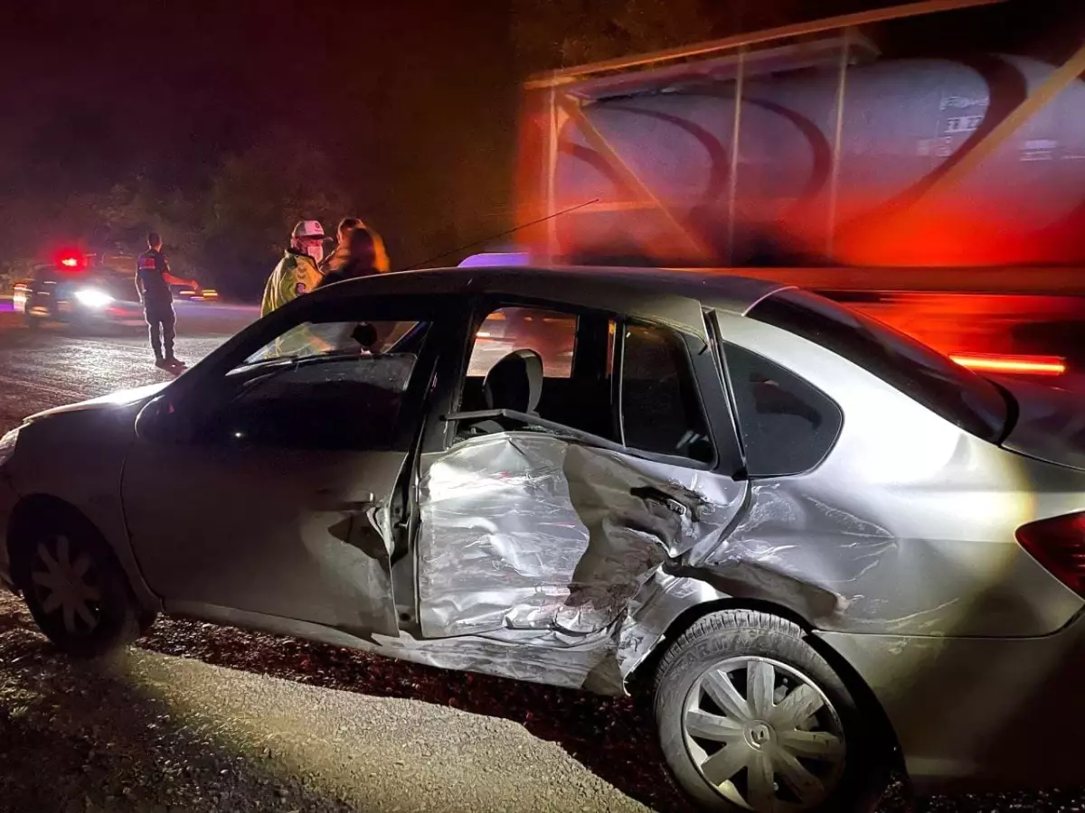 Devrek\'te trafik kazası: 3 yaralı