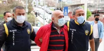 Eş cinayeti sanığı: Rabia elime yapıştı, silah ateş aldı