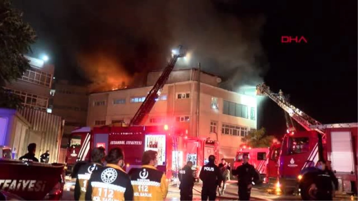 Son dakika haberleri | Eyüpsultan\'da 4 katlı binanın çatı katında yangın - 2
