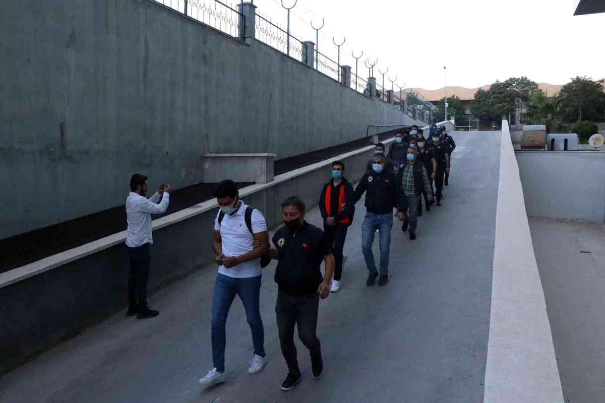 FETÖ\'nün mahrem sorumluları adliyeye sevk edildi