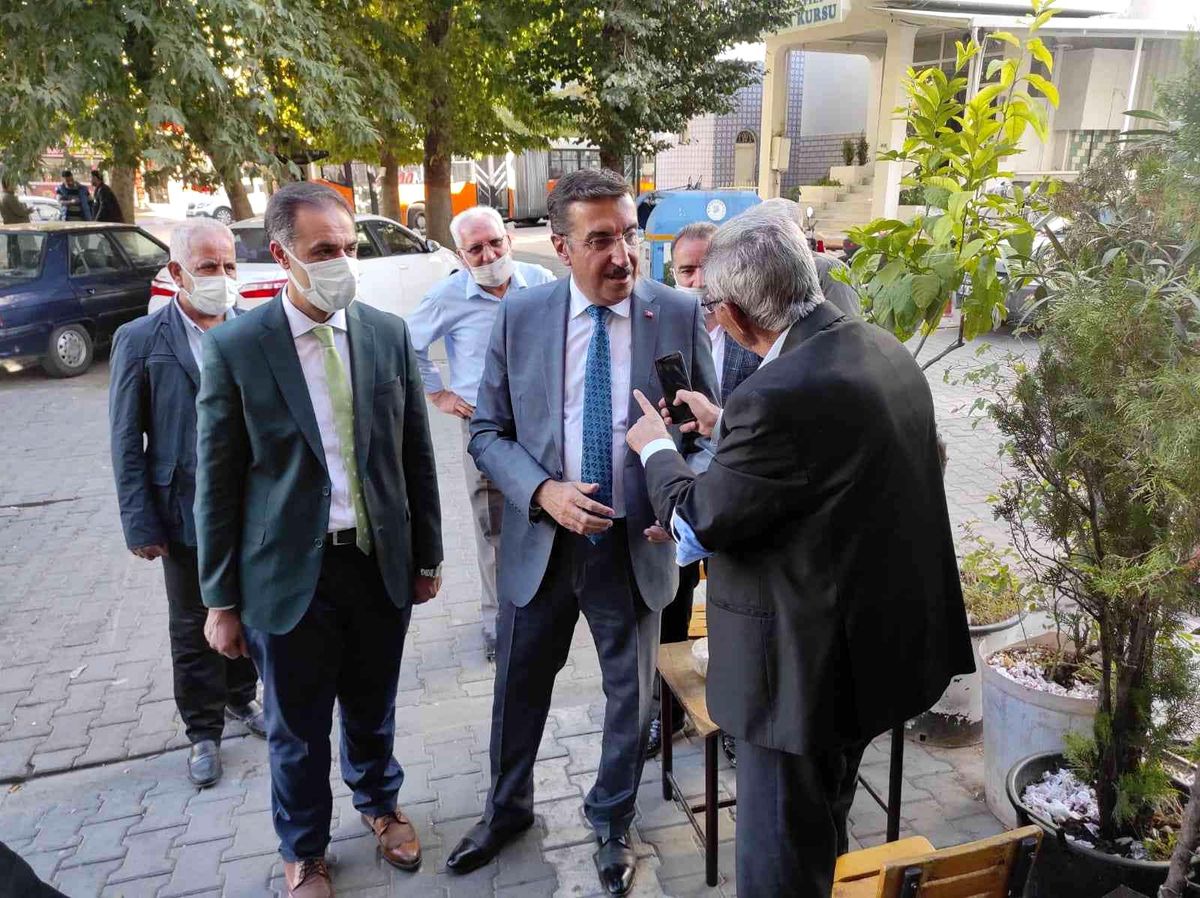 Tüfenkci: "Esnafımızın yanındayız"