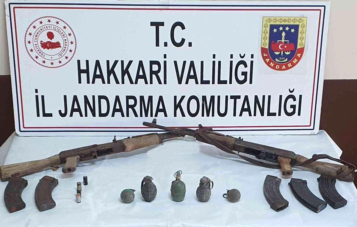 Yüksekova kırsalındaki mağarada mühimmat ele geçirildi