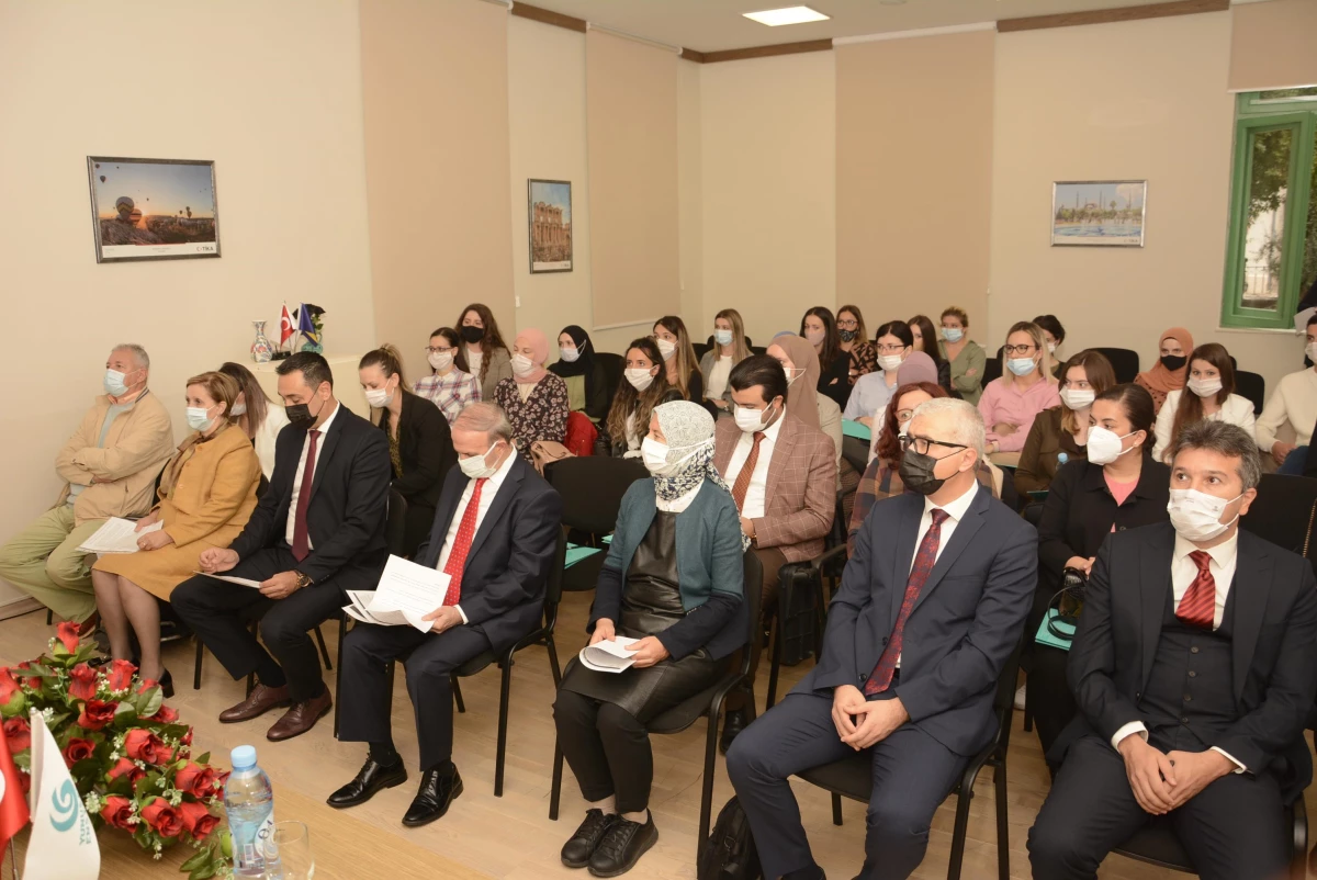 Yunus Emre Enstitüsü, Bosna Hersekli Türkçe öğretmenlerine hizmet içi eğitim programı düzenliyor