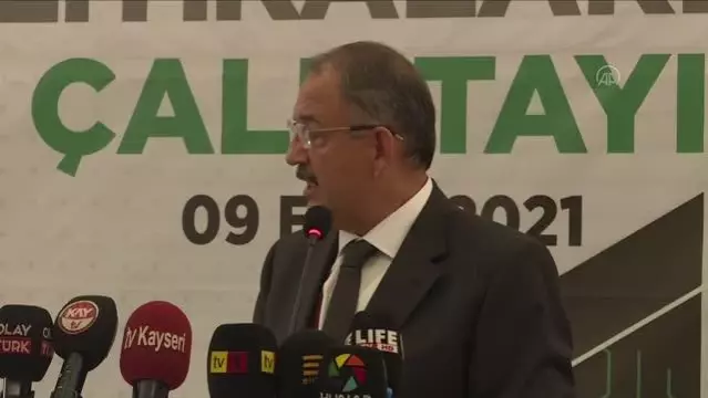 AK Parti'li Özhaseki, Yerel Yönetim Politikaları Çalıştayı'nda konuştu