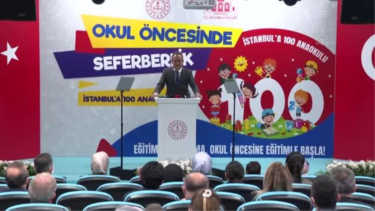 Bakan Özer, "İstanbul\'a 100 Anaokulu" projesi tanıtım toplantısında konuştu
