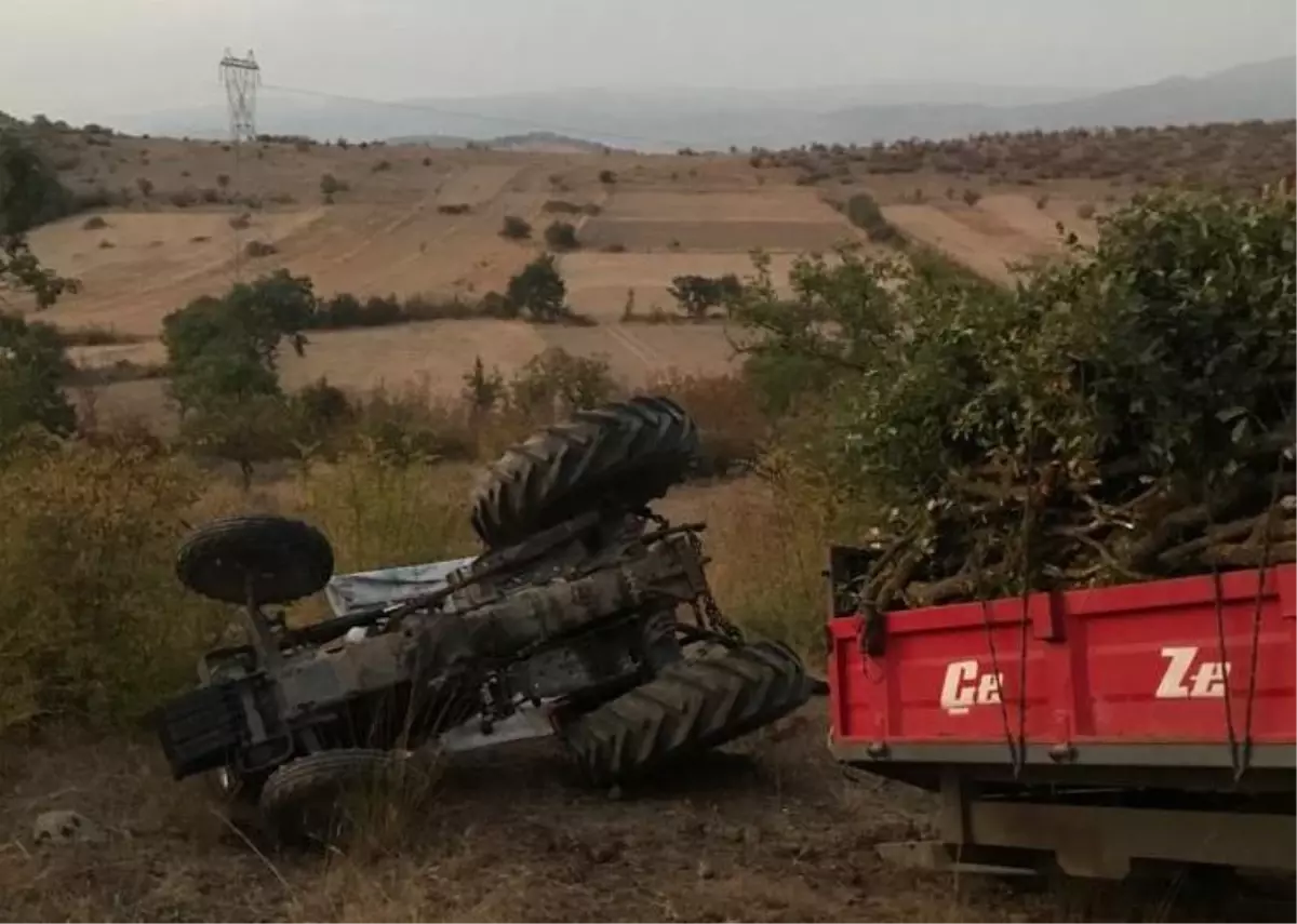 Son dakika haberi! Balıkesir\'de devrilen traktörün altında kalan sürücü öldü