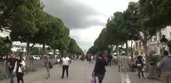 Cumhurbaşkanı Said'in olağanüstü yetki kararları protesto edildi