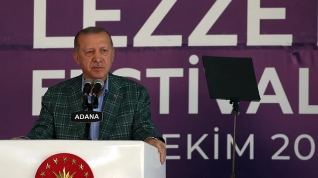 Cumhurbaşkanı Erdoğan, Adana'da yıllar önce açılan pankarta değindi: Hala aklımda