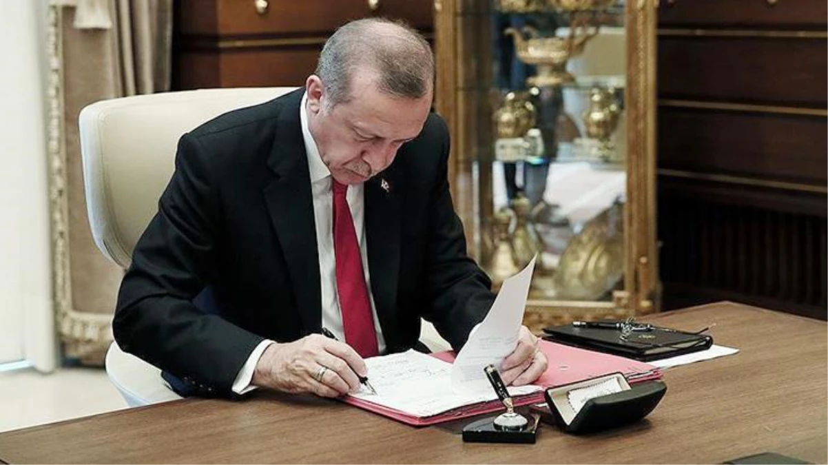 Cumhurbaşkanı Erdoğan\'ın imzasıyla Milli Eğitim Bakanlığı ve Sağlık Bakanlığı\'nda görevden alma ve yeni atama kararları
