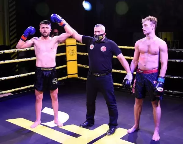 İzmir'de FFC Kick Boks şöleni