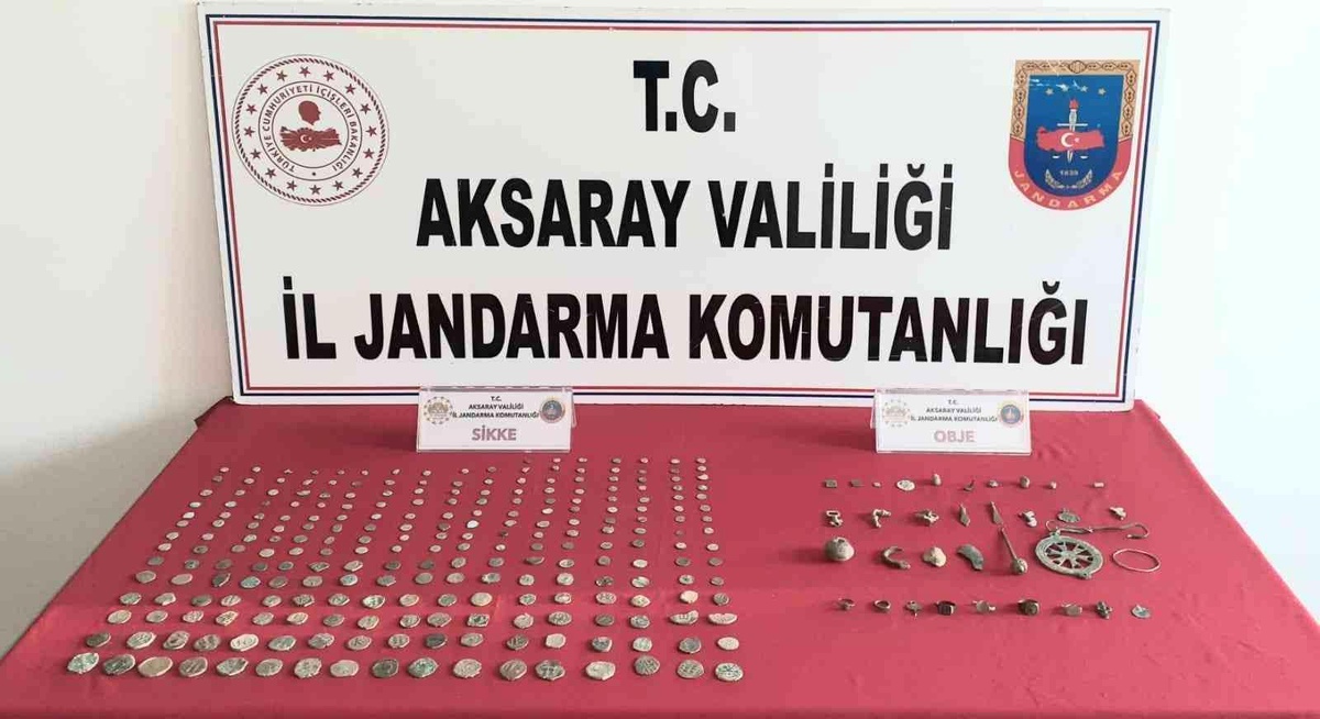Jandarmadan tarihi eser kaçakçılığına suçüstü