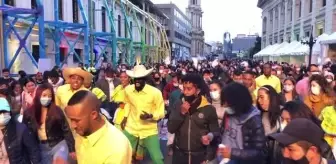 Kolombiya'da Petronio Alvarez Müzik Festivali