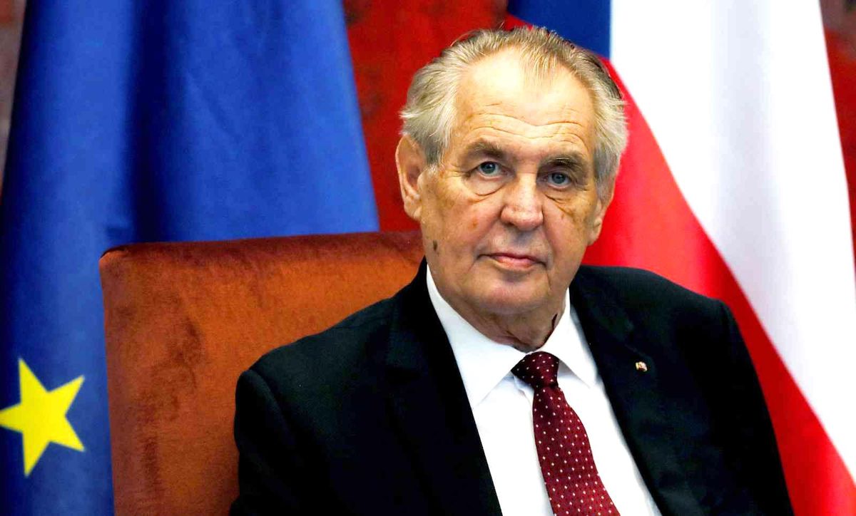 Son dakika haberleri! Çekya Devlet Başkanı Zeman hastaneye kaldırıldı