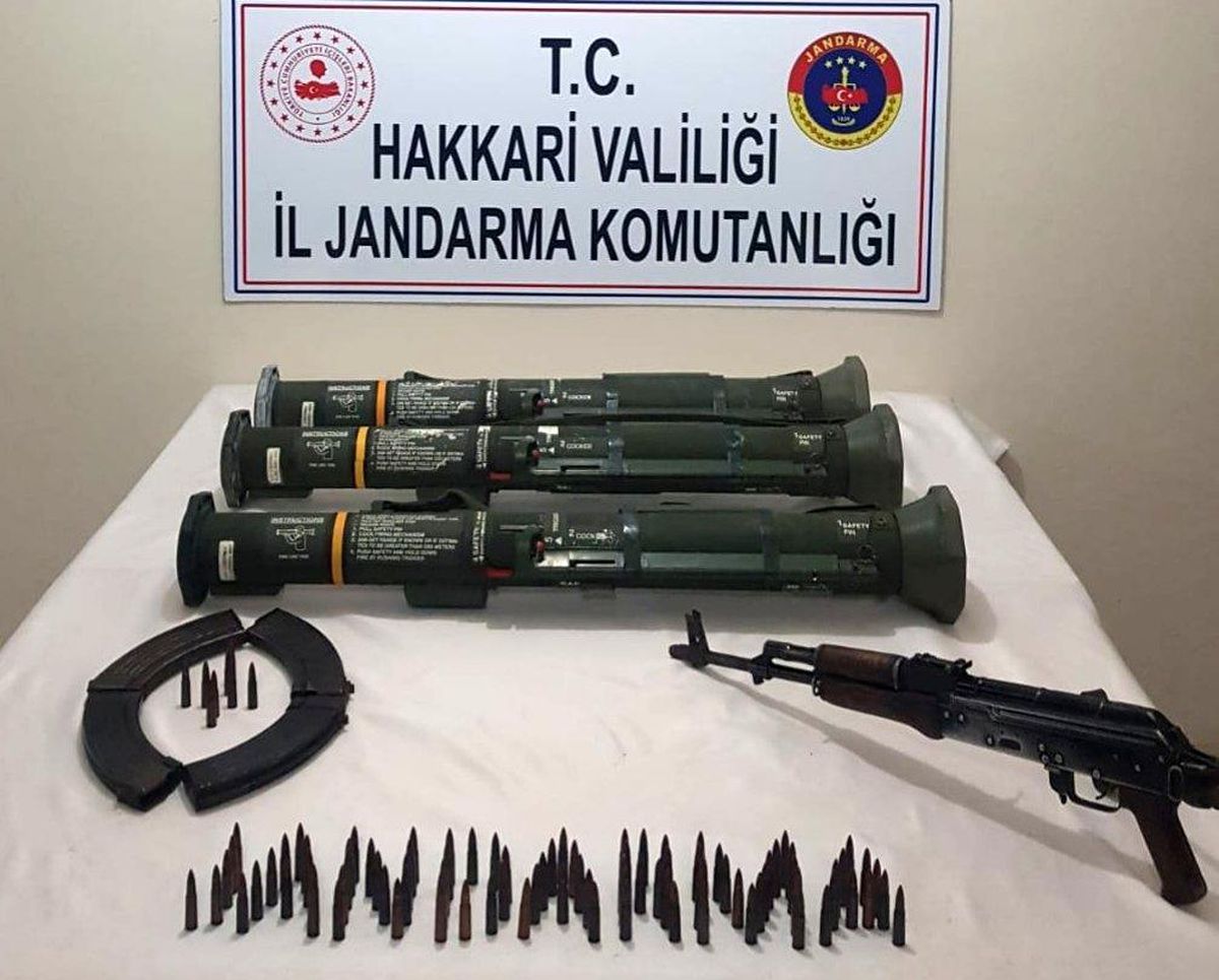 İlimiz Merkez Kırsal Alanında AT-4 Tanksavar Silahı ve Çok Sayıda Mühimmat Ele Geçirildi