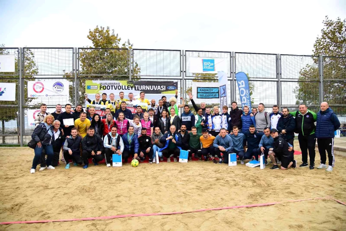 Kadıköy, Uluslararası Footvolley Turnuvası\'na ev sahipliği yaptı