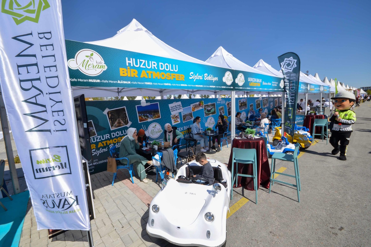 Kafe Meram, Kahve ve Çikolata Festivali\'nde ilgi gördü