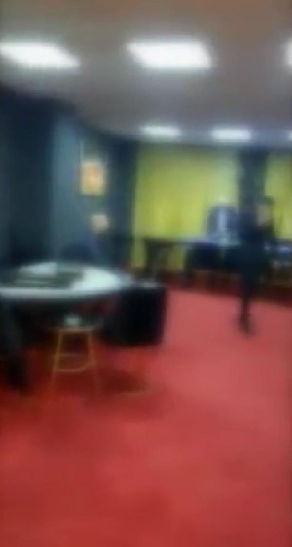 Son dakika: KAĞITHANE\'DE İŞ YERİNE KUMAR OPERASYONU KAMERADA