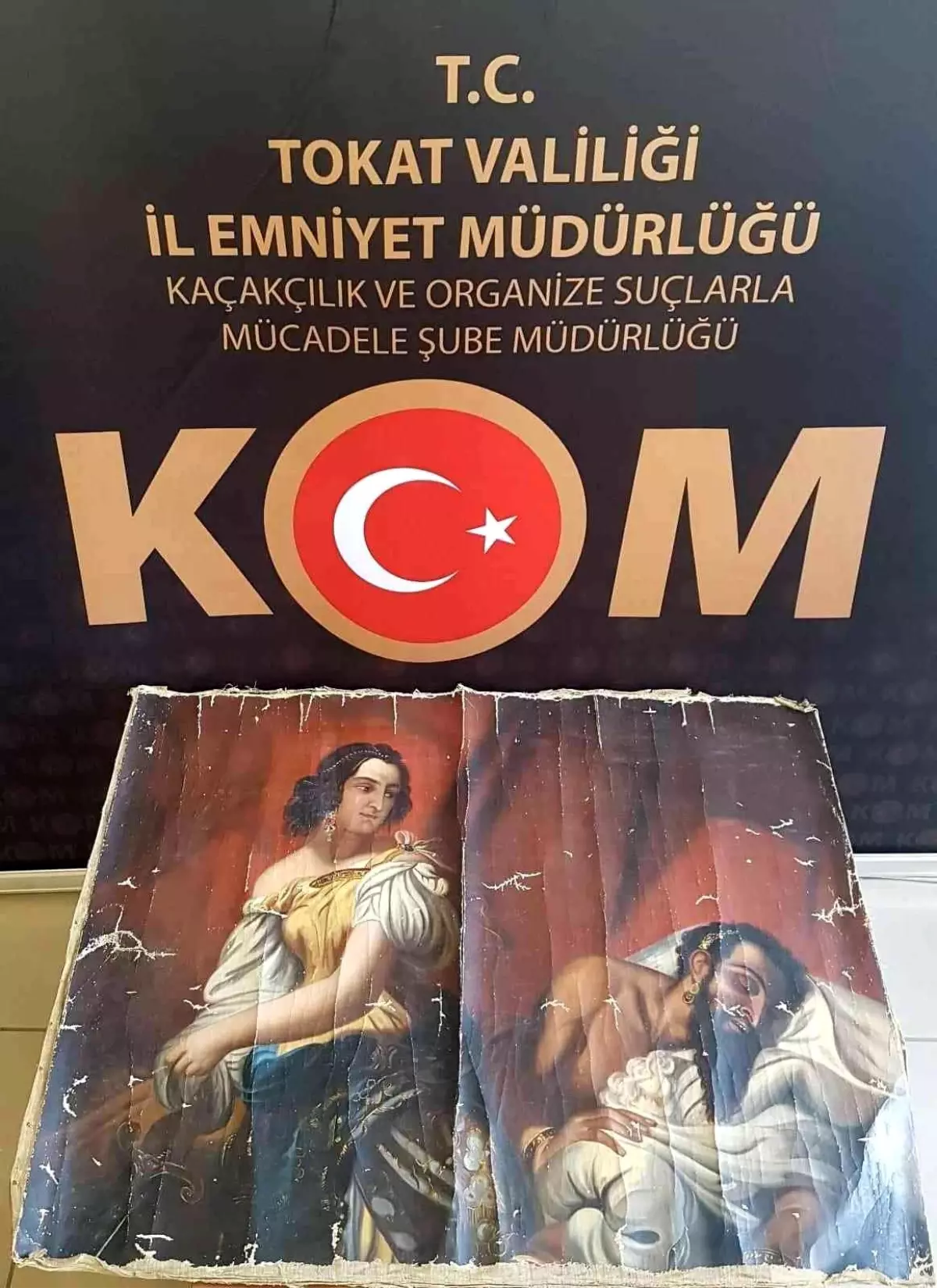 Operasyonda ele geçirilen tablo gerçek çıktı