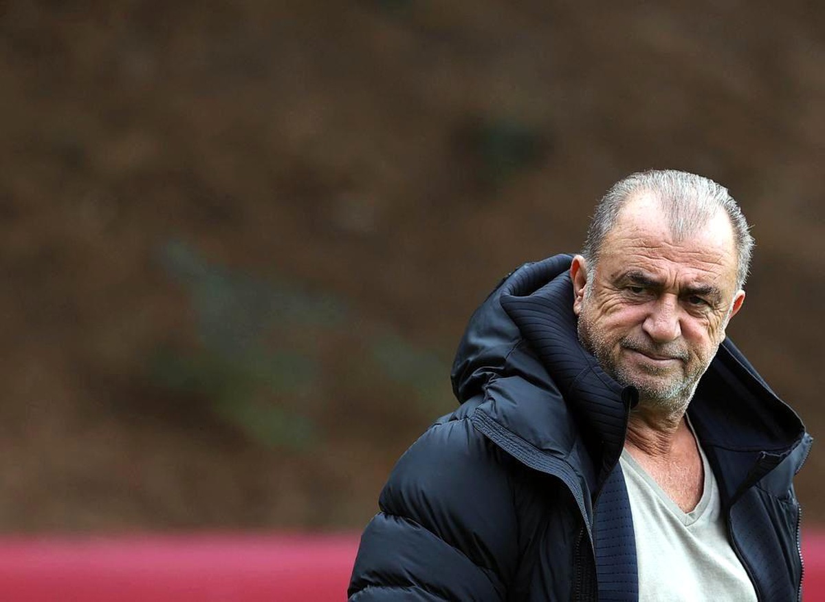 Galatasaray, milli takımlardaki oyuncularından yoksun çalıştı