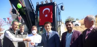 Gülnar'da ORKÖY kapsamında bir kooperatife iş makinesi desteği verildi