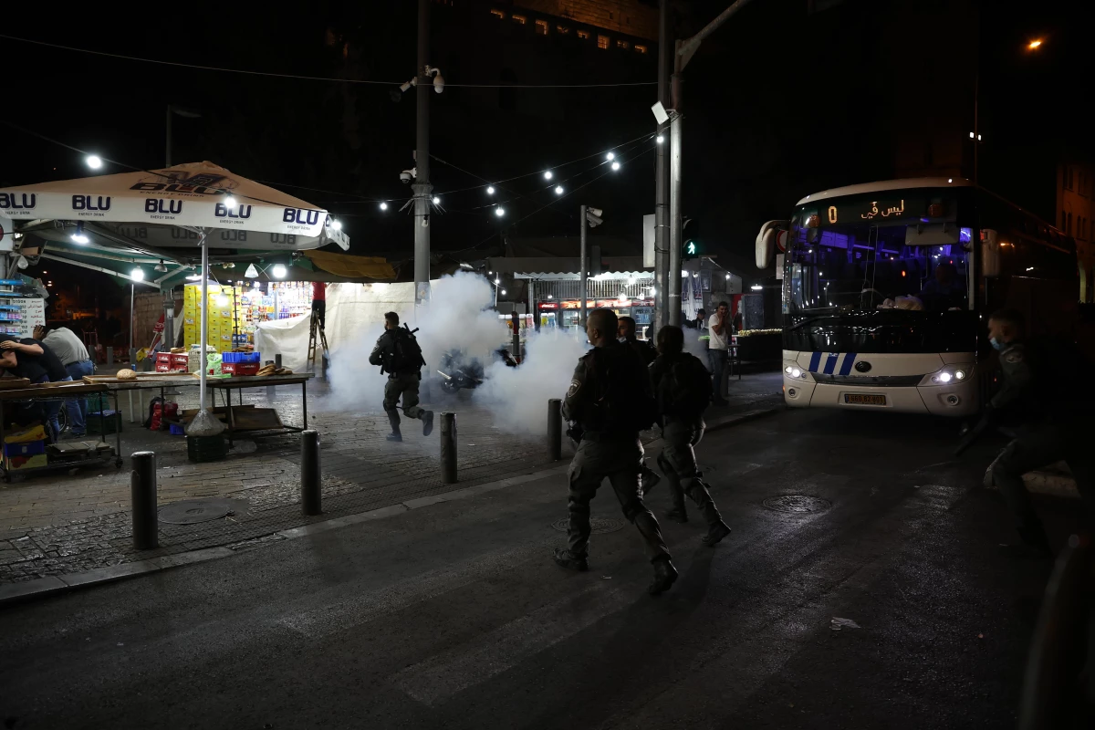 Son dakika haberleri... İsrail polisinden Kudüs\'te Filistinli gençlere müdahale