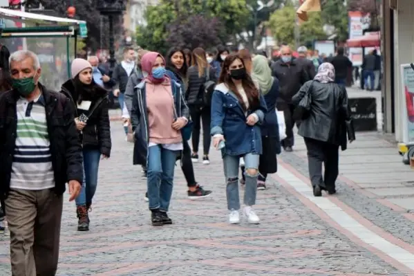 KIRKLARELİ VE EDİRNE'DE VAKA ARTIŞINDA 'KIRMIZI' ALARMI