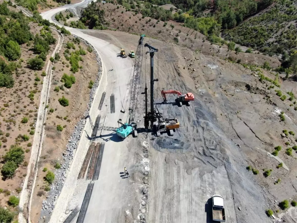 Mansurlu yolu 2 yıl içerisinde tamamlanacak