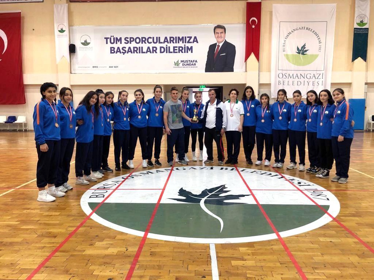 Osmangazi Belediyespor\'un 2. Lig sevinci