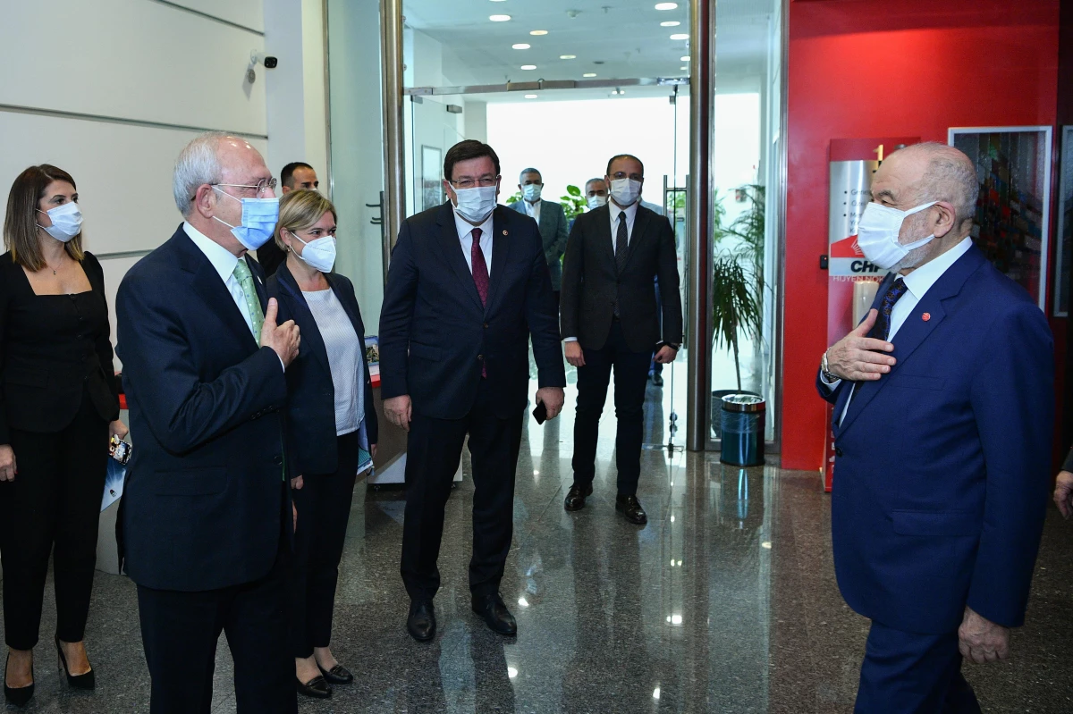 Saadet Partisi Genel Başkanı Karamollaoğlu, Kılıçdaroğlu\'nu ziyaret etti