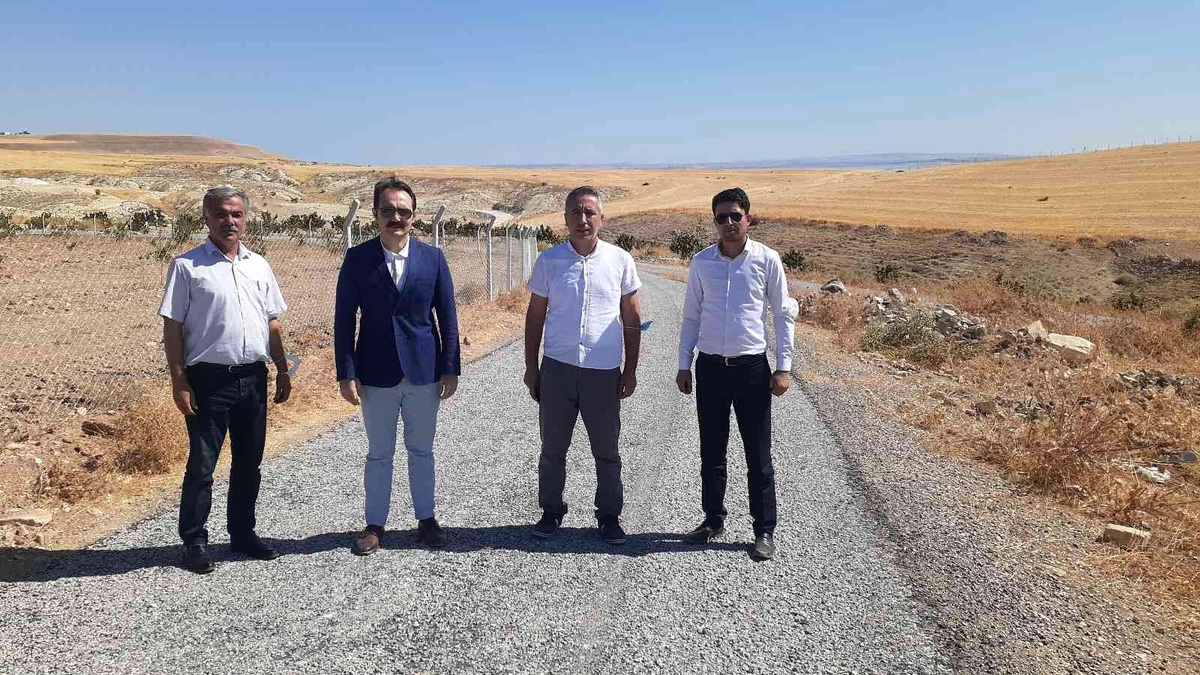 Samsat\'ın Kızılöz köy yolu asfaltlandı