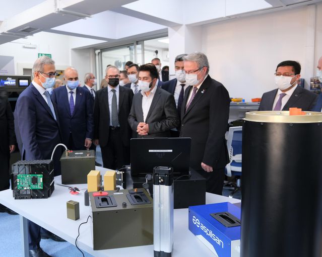 Savunma Sanayii Başkanı Demir'den, ASPİLSAN Enerji'ye ziyaret