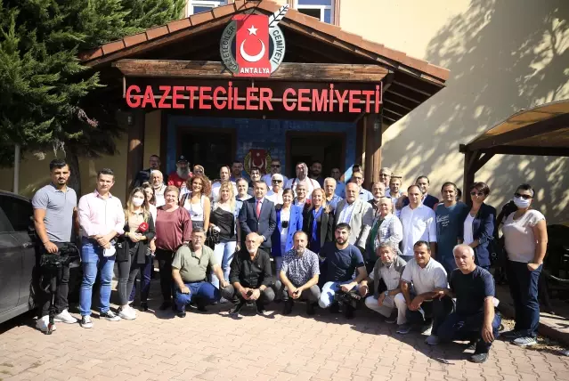 AGC'de devir teslim töreni yapıldı