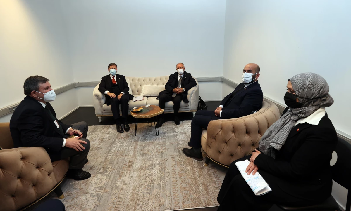 AK Parti Genel Başkan Yardımcısı Efkan Ala, Belçika\'da Türklerle buluştu