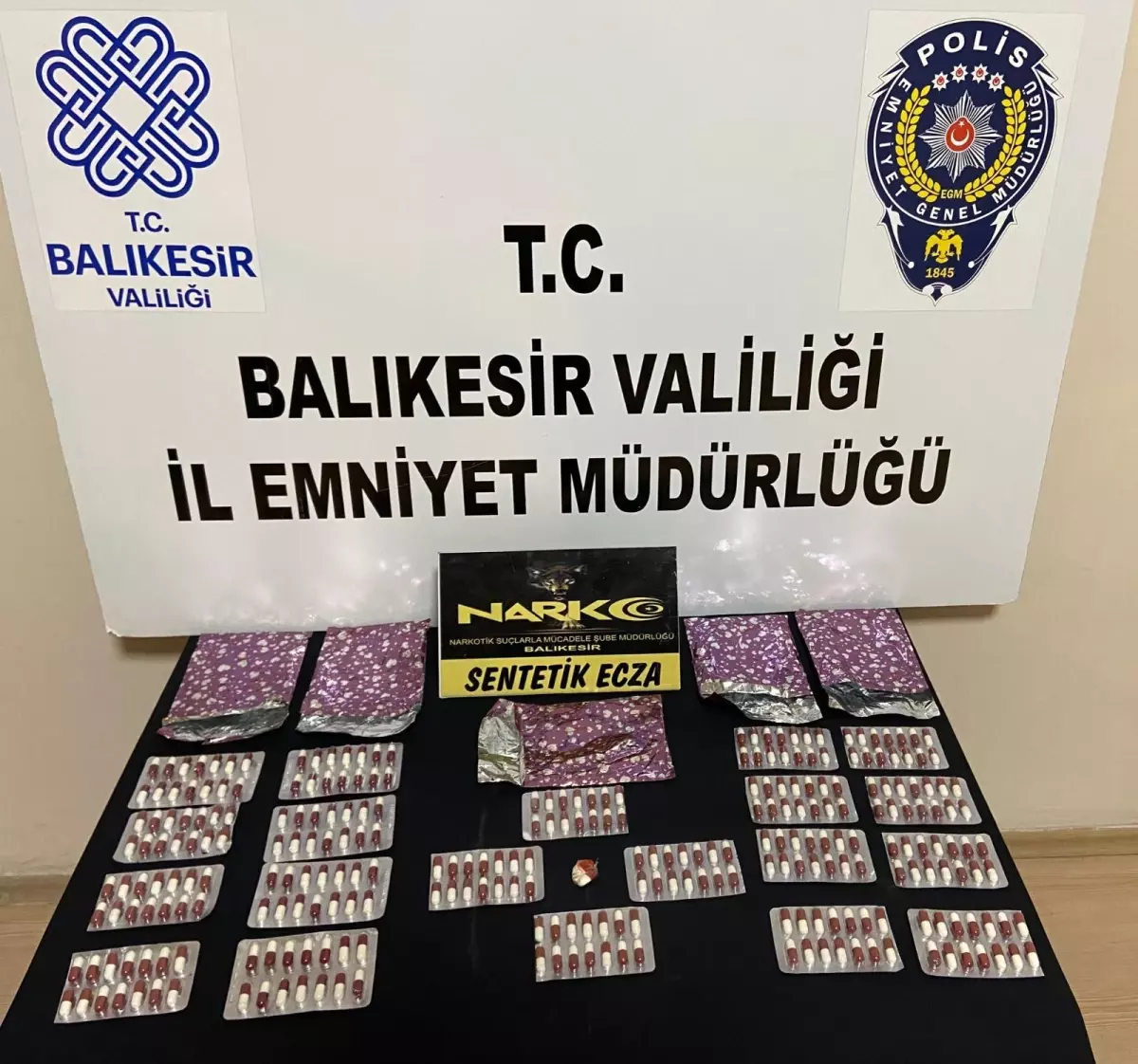 Son dakika haberi | Balıkesir\'de uyuşturucu operasyonunda 2 zanlı yakalandı