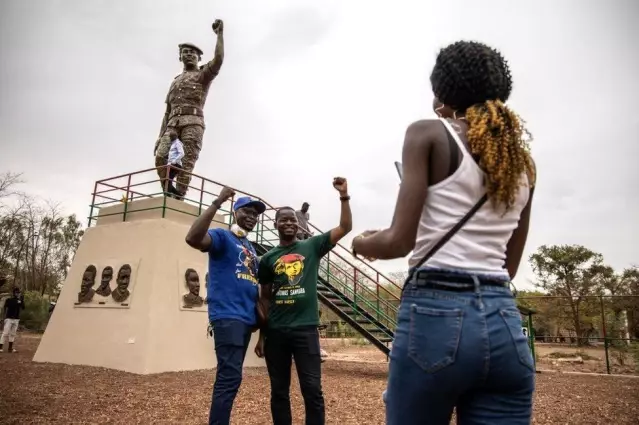 Burkina Faso'da Sankara suikastı davası başladı: 'Afrika'nın Che Guevara'sını kim öldürdü?