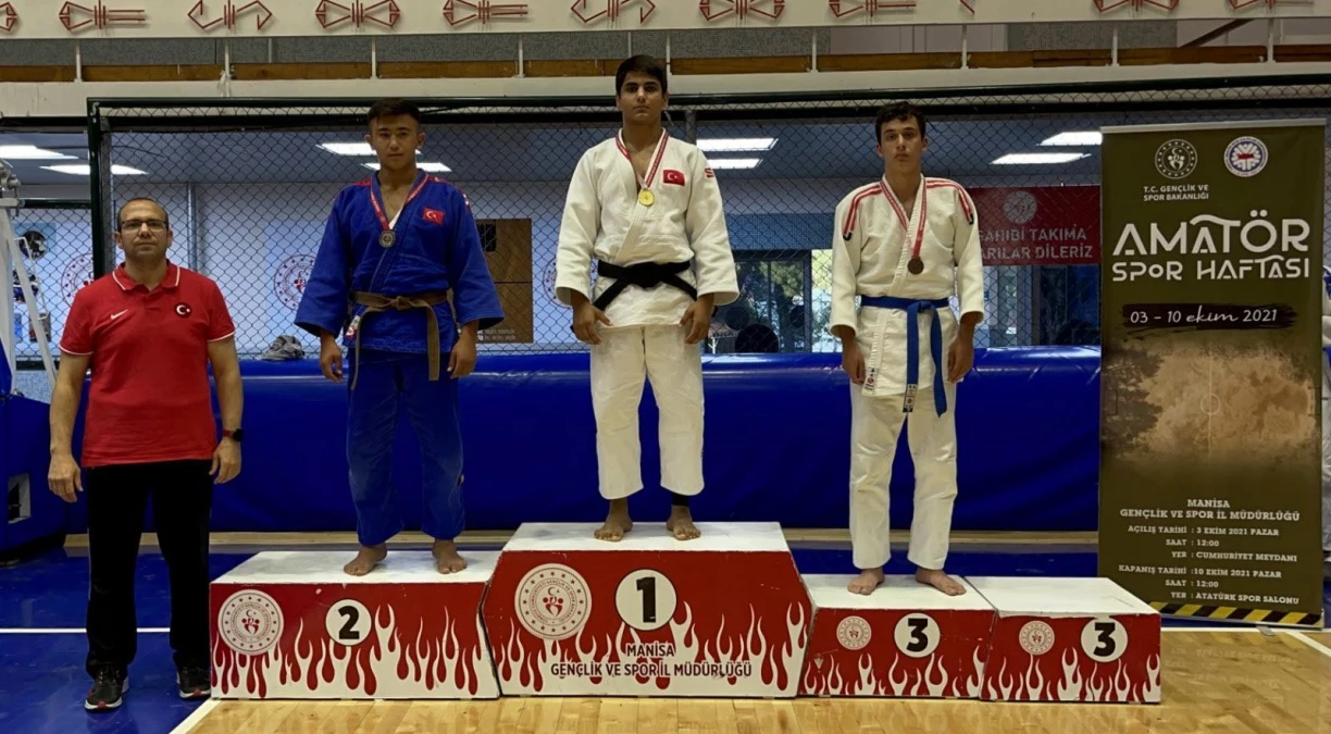 Büyükşehir\'in Judocuları Madalyaları topladı