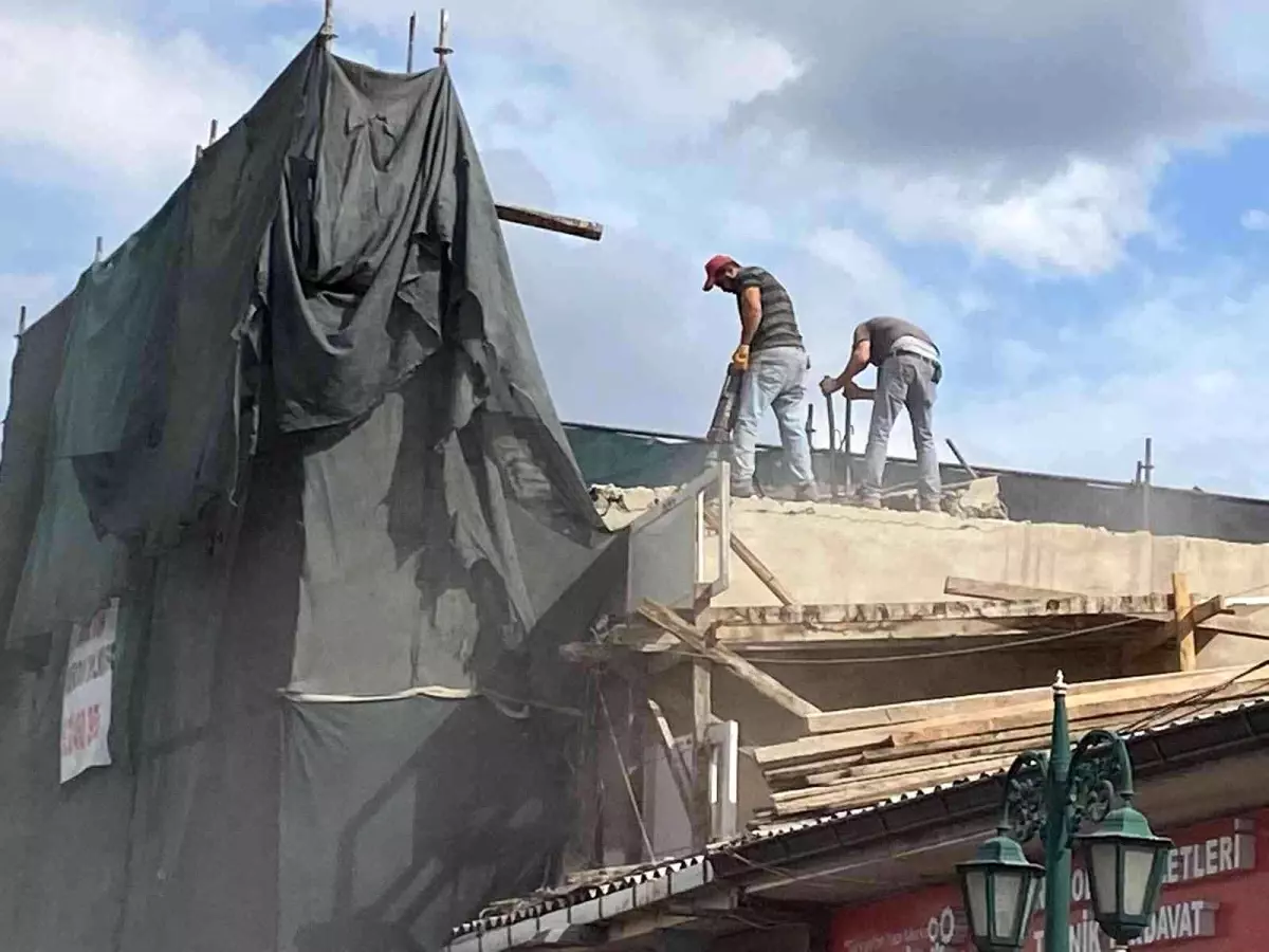 Hem önlem almadılar hem de esnafı toza buladılar