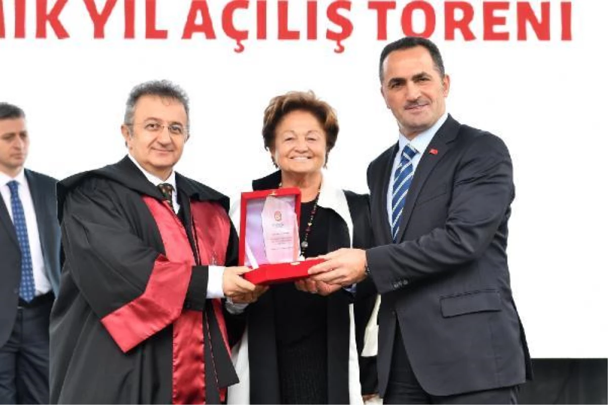 İstanbul Kent Üniversitesi 5\'inci akademik yılına \'merhaba\' dedi