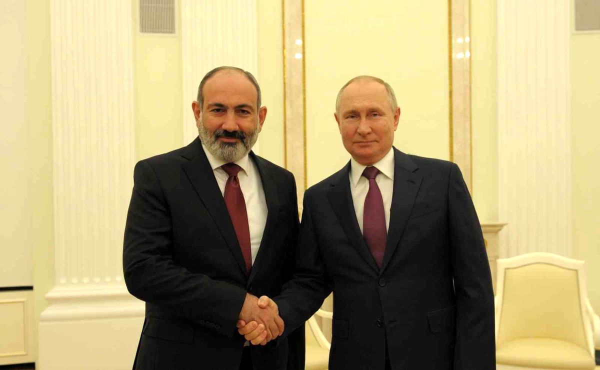 Putin ve Paşinyan, Dağlık Karabağ\'ı görüştü