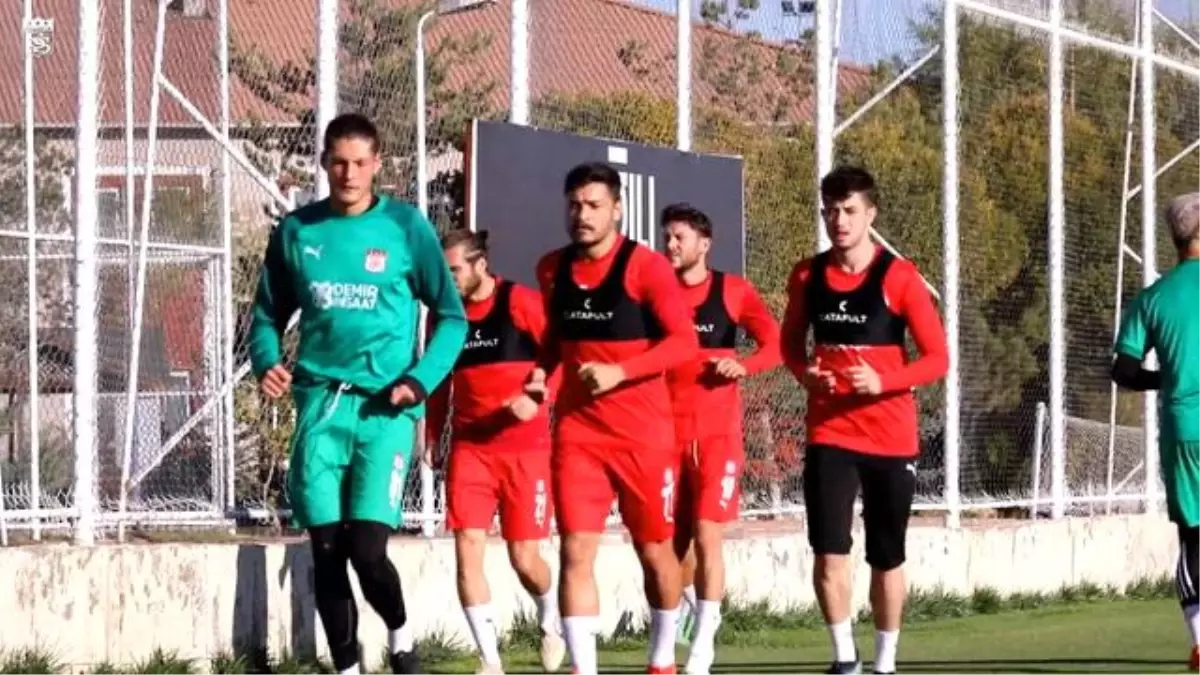 Sivasspor TAV Antalyaspor Maçına Hazırlanıyor