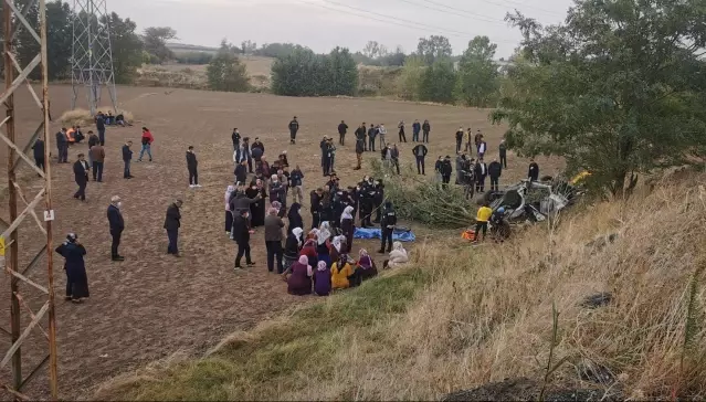 Son dakika haberleri: Tekirdağ'da şarampole devrilen otomobildeki 3 kişi öldü